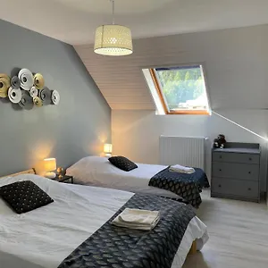 Appartement Maison L'aiguille - 2 Appartements, 5 Et Table D'hotes Au Pied De La Montagne A La Station De, Laye